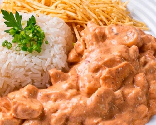 2 Marmitex Strogonoff